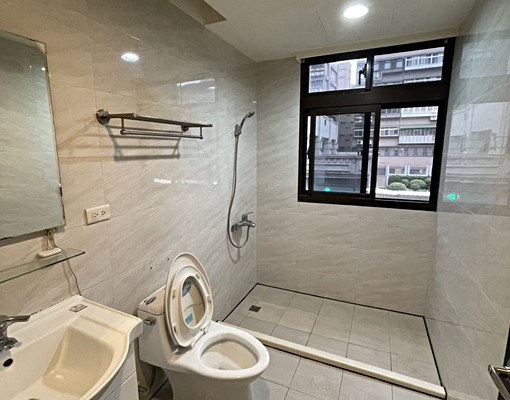 佳瑪三房臨近忠義國小陽光空氣水大露台可租補入戶籍 - Image 13