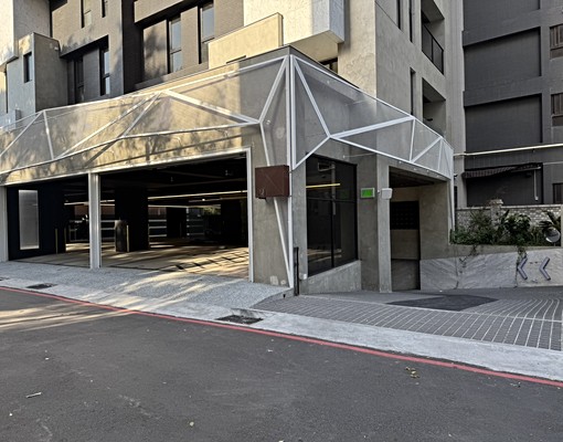 金雅重劃區全新三房+平面車位 - Image 7