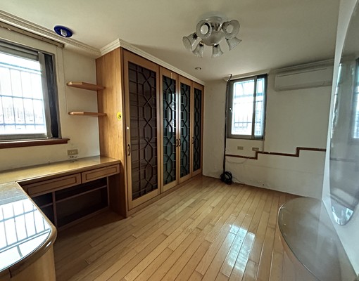 💯淡水捷運站🍎稀有7樓電梯華廈4房2衛🍎採光佳 - Image 8