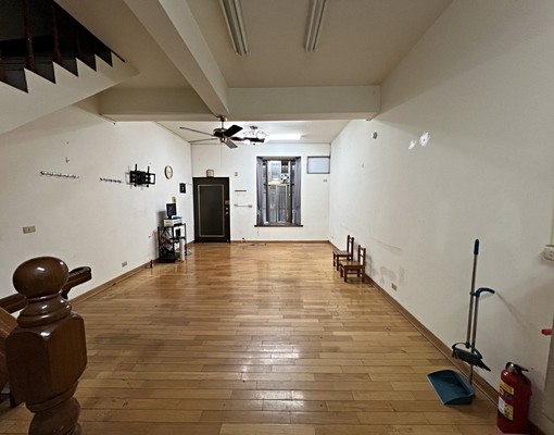 台科大縣政特區社區別墅 - Image 1