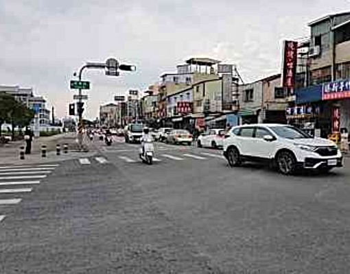 近O11鳳山西站鳳山中和街一樓店面 - Image 4