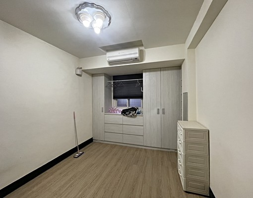 可租補-中港路鬧中取靜2房可神可寵-五泰李小姐 - Image 11