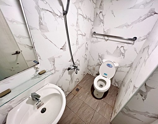 可租補✅近中興大學✅採光通風✅機車位✅子母車✅頂樓乾淨曬衣場 - Image 6