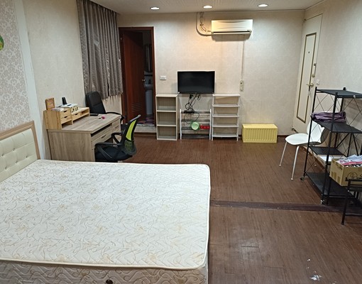 501獨立大套房出租,雙衛浴(限女性) - Image 3