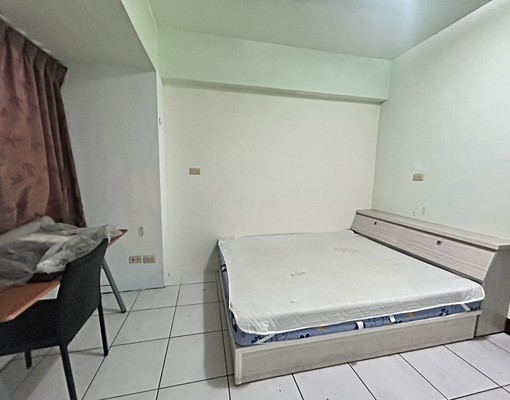 近建工/大昌商圈可租補/可寵物/附傢俱電7雅房 - Image 3