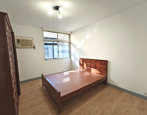 新店高中(福園街)優質大三房公寓 - Image 3