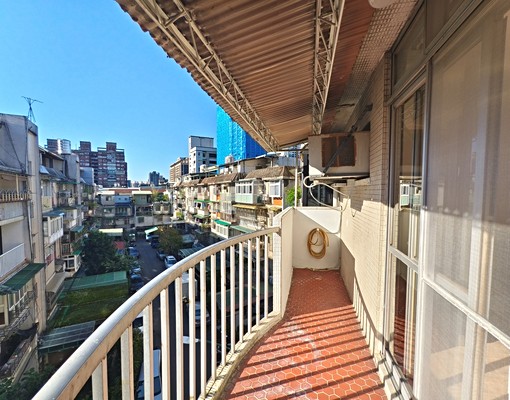 新店高中(福園街)優質大三房公寓 - Image 12