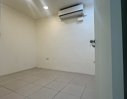 可雙租補三重國小龍門路全新整理美兩房 - Image 2