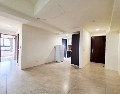 東區🔥全新三房平車🔥可租補🔥視野戶 - Image 6