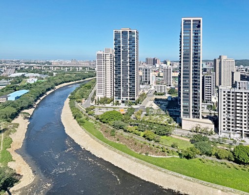 藝文特區🌳豐田大郡🌳無敵景觀樓中樓大套房雙衛 - Image 9