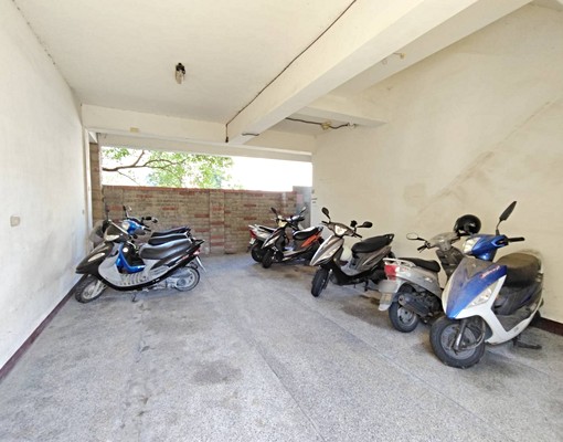 竹科溫馨套房、室內機車位、公共晒衣場 - Image 9