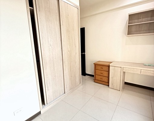 🏠近海山捷運站✨全新裝潢電梯3房改2房✨含平面大車位 - Image 11