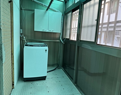 稀有一房一廳(無須仲介費)、臨中華大學前，全新家俱 - Image 2