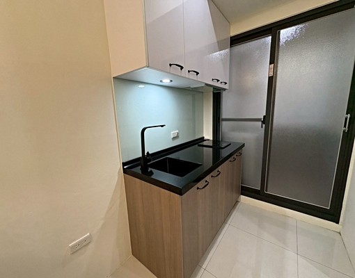 丹鳳❣️全新裝潢首批入住~獨洗曬/乾濕分離/家具齊/生活機能 - Image 6