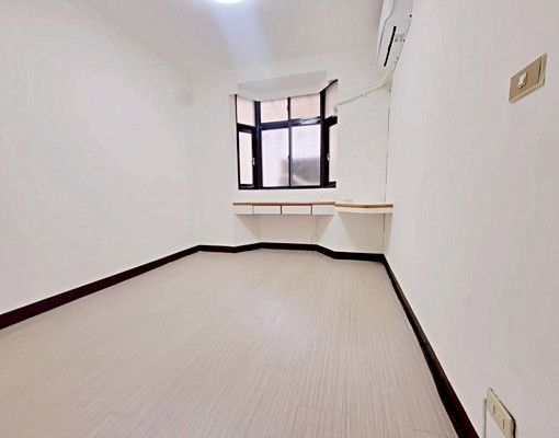 民安路邊間三房|屋況良好|前後陽台採光通風明亮 - Image 3