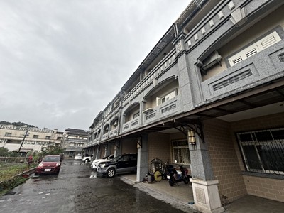 吳錫輝~蘇澳馬賽冷泉世家一樓可規劃孝親房大坪數透天