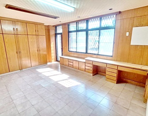 近水萍塭公園❤大面寬大地坪透天-整棟出租❤多用途店住歡迎洽詢 - Image 4