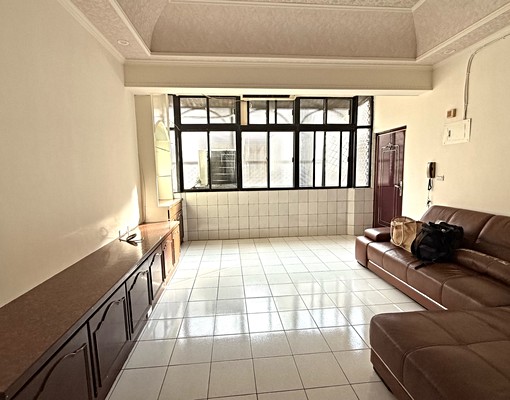 近先嗇宮捷運方正採光5+6樓 - Image 1