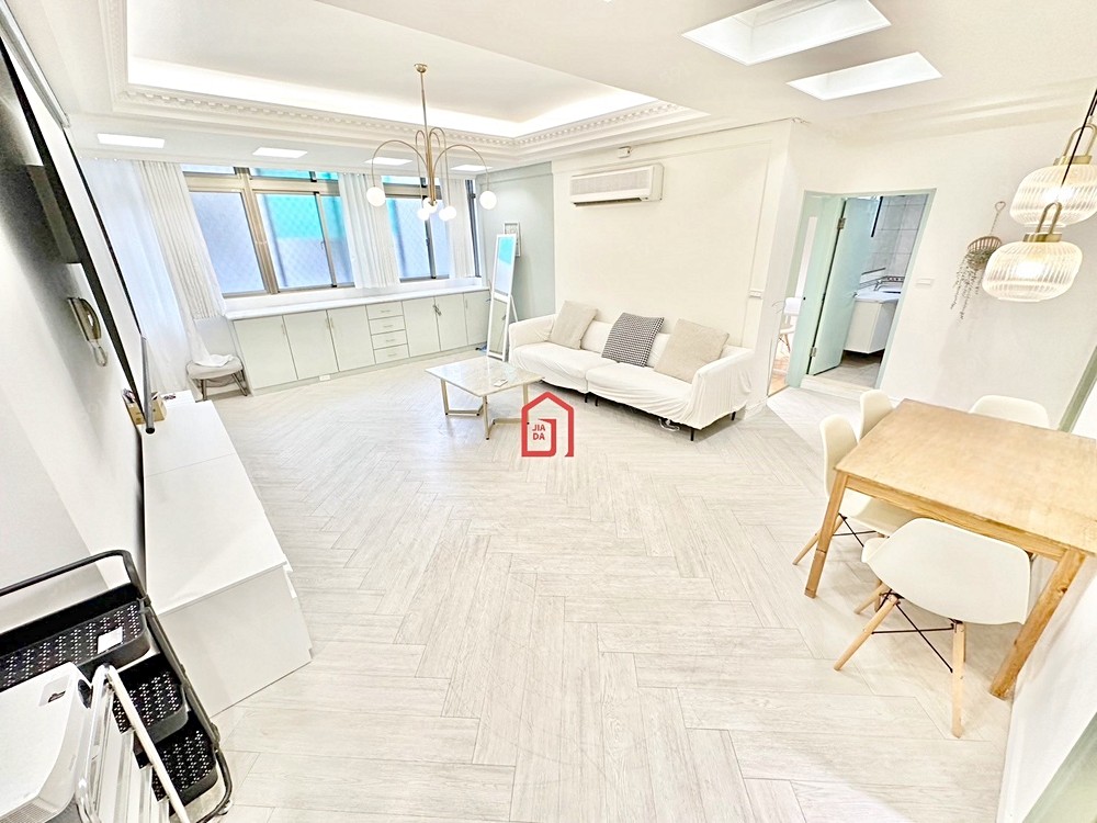 三民高中🚩優質3房💯租補報稅🧸可貓🔥瓦斯爐⚡️台水電 - Image 1