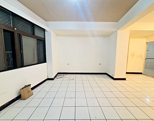 區公所🚄免爬高獨洗曬🌟採光通風🌟可戶籍生活機能好🌟 - Image 1