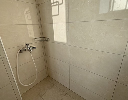 全新興大忠孝鬧中取靜🔥獨洗陽台雙租補戶籍機車位子母車飲水機 - Image 7