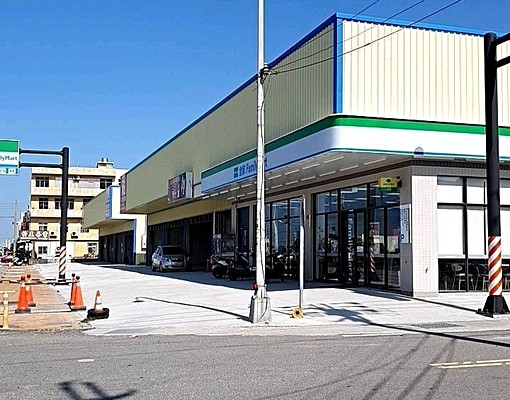 苗栗縣外環建地195坪建72,3坪店舖一層透天 - Image 3