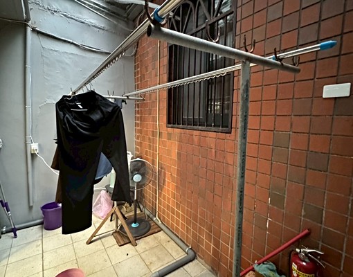 採光好可寵可租屋補助陽台大套房 - Image 1