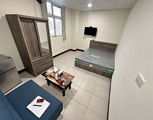 近健行科大中原商圈電梯開窗套房 - Image 2