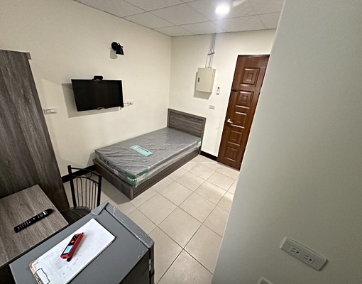 近健行科大中原商圈電梯開窗套房 - Image 9