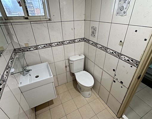 近健行科大中原商圈電梯開窗套房 - Image 12