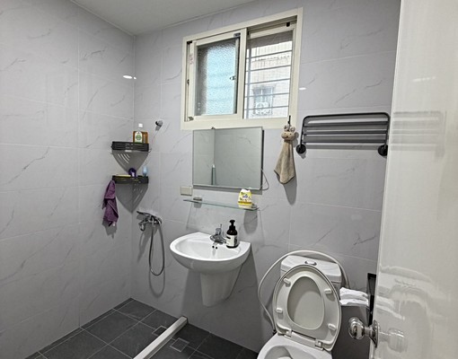 👍汐止社宅可雙租補免仲~近汐科火車站.遠雄UTOWN大三房 - Image 9