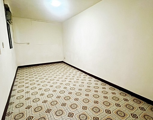 易居社會住宅✨可租補近新莊棒球場中港商圈 - Image 3