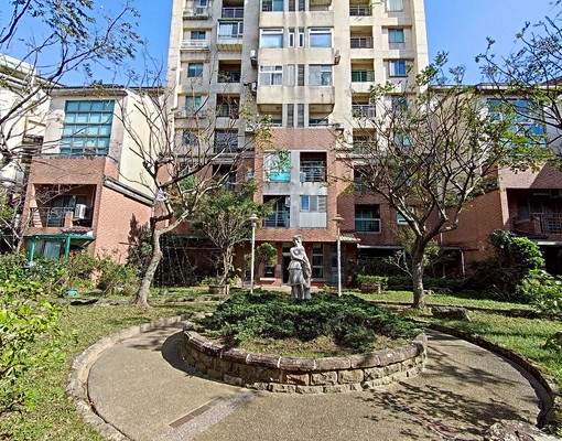 【山妍疊翠】電梯有陽台獨立大套房 - Image 12