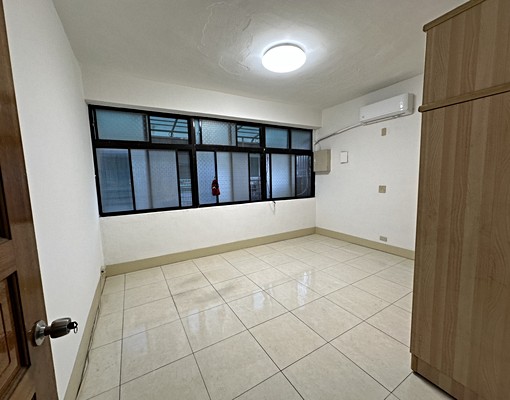 @@士林捷運站出租3+4樓@@ - Image 4