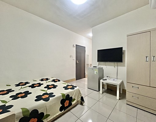 可租補✨電梯套房✨衛浴開窗✨近五權車站 - Image 7