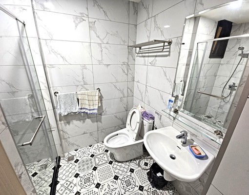 意志力🌟沙鹿靜宜商圈全新未住🌟社宅免仲可租補🌟含管含車 - Image 5