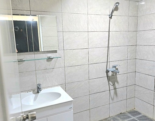 台灣大道獨洗獨晒套房走可到市政府捷運站/新光/大遠百 - Image 8