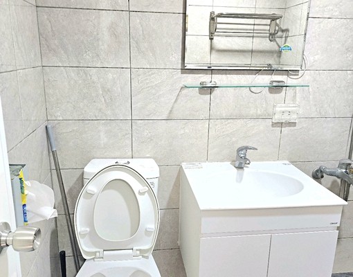 台灣大道獨洗獨晒套房走可到市政府捷運站/新光/大遠百 - Image 13