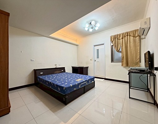 預算友好😍中正五街~高端寓所~附陽臺 - Image 1