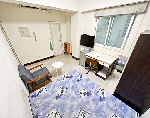 近一中商圈🌟中國醫🌟陽台獨洗🌟衛浴開窗🌟可雙租補🌟 - Image 1