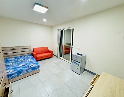 【恩典滿溢】大仁路後站稀有大套房出租中 - Image 3