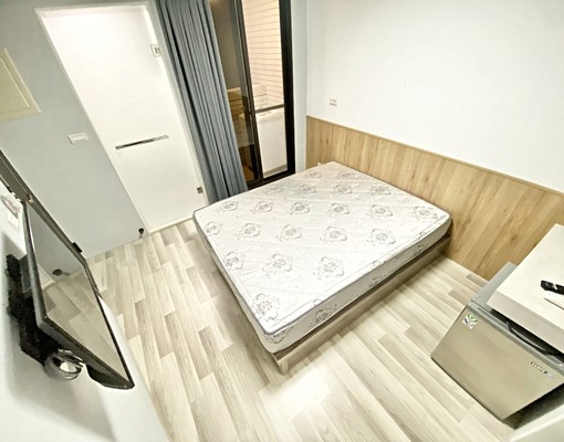 可貓可租補✨電梯大樓木質地板✨文心櫻花捷運站✨系統櫃裝潢✨ - Image 1