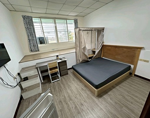 保安工業區/採光極佳/凸窗曬衣/優質舒適套房 - Image 1