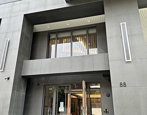 鳳林商圈大寮捷運站全新未住2房(價可議) - Image 2