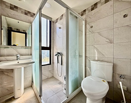 電梯別墅|間間套房|近三井|專人收垃圾|隨時看屋|海線沒對手 - Image 11