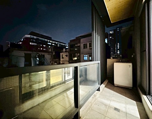 租你好運🍀站前一房一廳/可補助/全桃唯一包水電 - Image 1