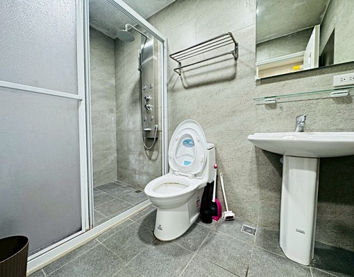 租你好運🍀站前一房一廳/可補助/全桃唯一包水電 - Image 4