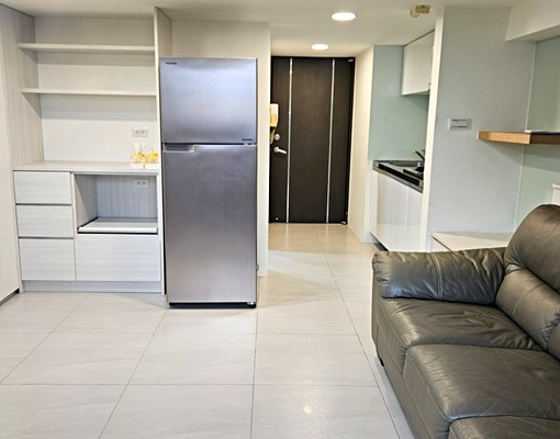 英郡.溫馨樓中樓/近大同路口.聯合報總部 - Image 4