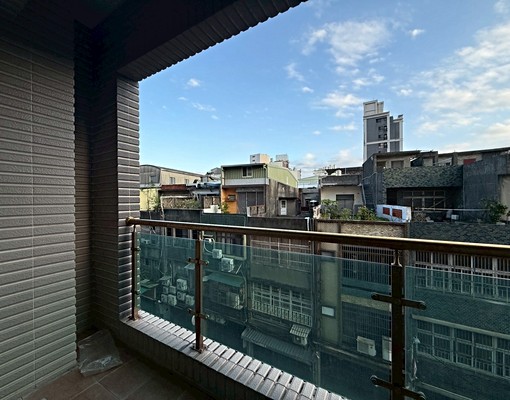 沛沛租🔅站前正三房家具全配/雙陽台含車管 - Image 5