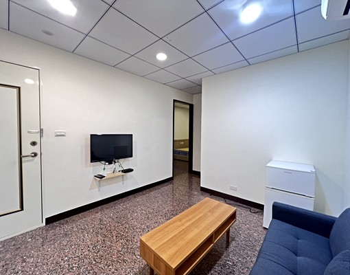 圓山捷運站五分鐘2房附傢俱屋況佳 - Image 5